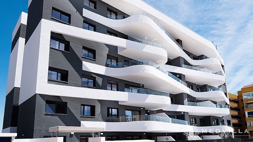 3 slaapkamer Appartement met tuin in Punta Prima - Orihuela Costa in Medvilla Spanje