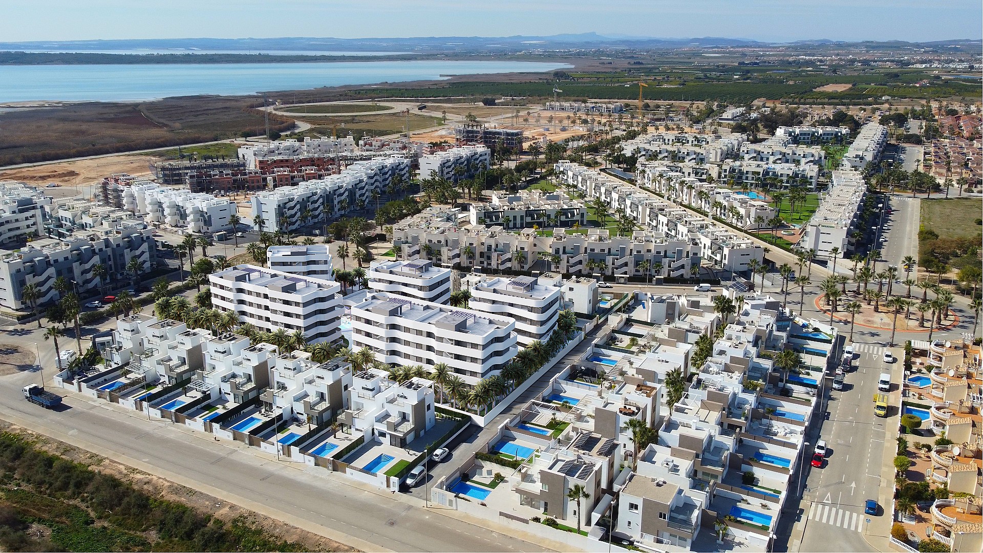 Apartment in El Raso - New build