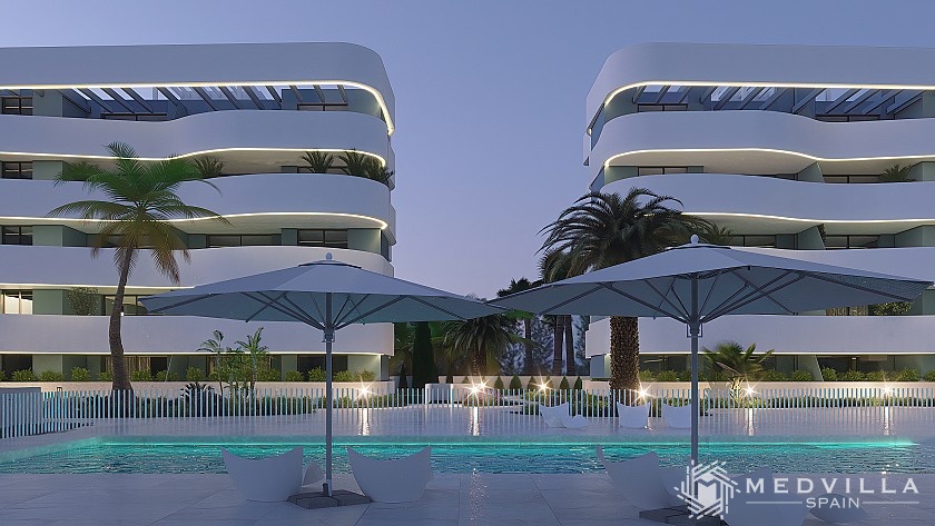 2 slaapkamer Appartement met terras in El Raso in Medvilla Spanje