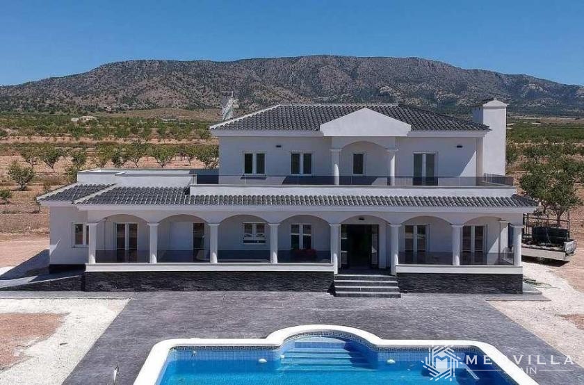 Luxe nieuwe villa's met zwembad incl land, licenties Alicante, Pinoso in Medvilla Spanje