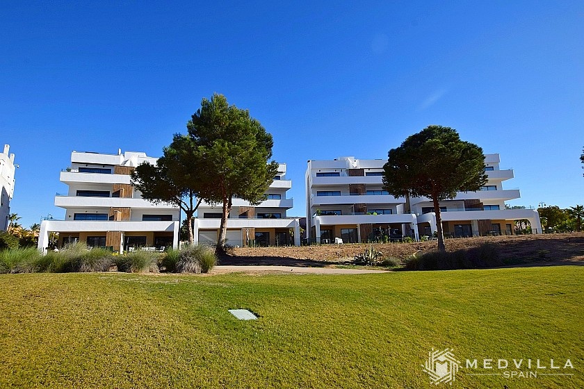 3 slaapkamer Appartement met tuin in Condado de Alhama in Medvilla Spanje