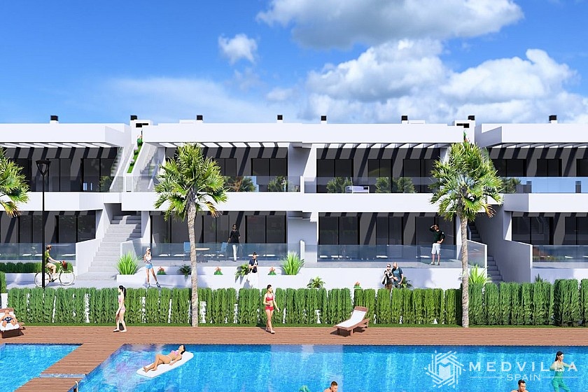 2 slaapkamer Appartement met tuin in La Finca Golf in Medvilla Spanje