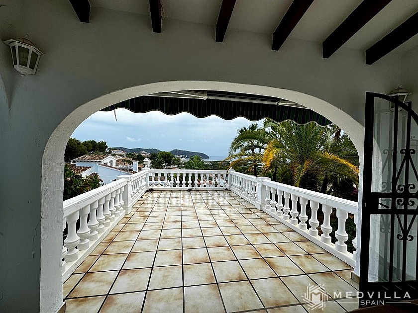 Spaanse woning met privaat zwembad te koop in Moraira