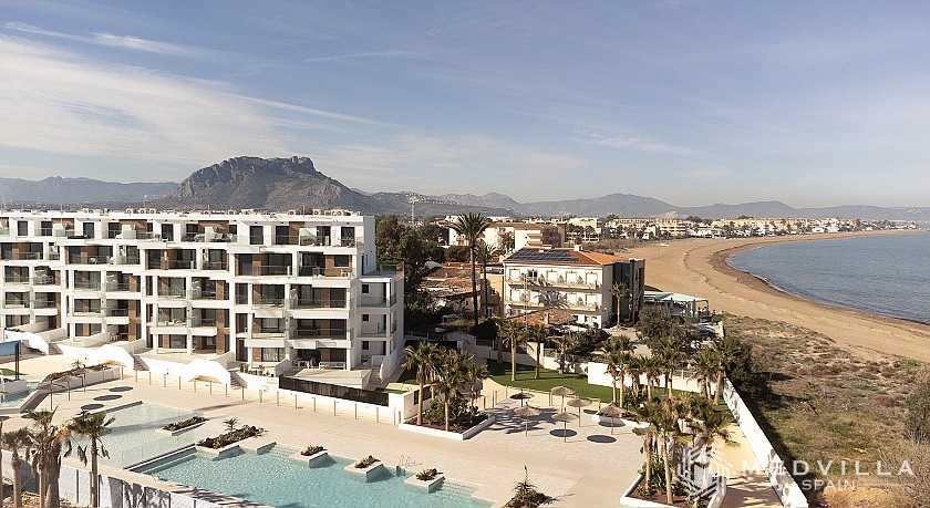 2 slaapkamer Appartement met terras in Denia in Medvilla Spanje
