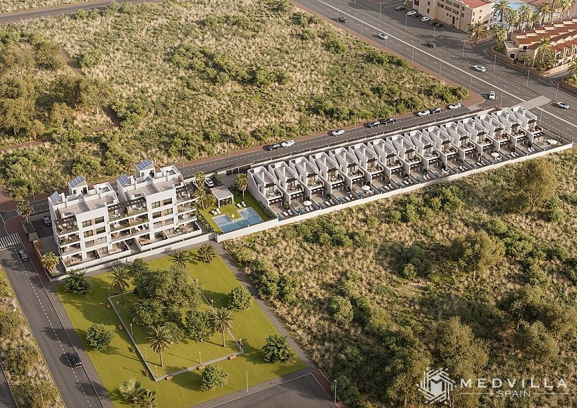 2 slaapkamer Appartement met dakterras in Torrevieja in Medvilla Spanje