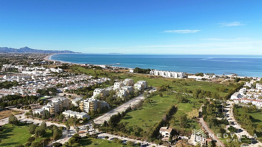 3 slaapkamer Geschakelde woningen in Denia in Medvilla Spanje