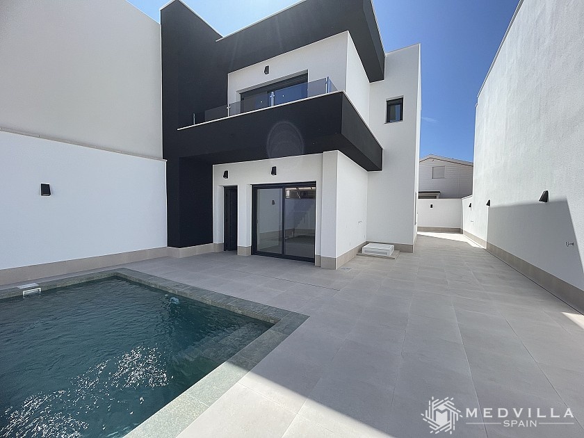 3 slaapkamer Villa in Almoradi in Medvilla Spanje