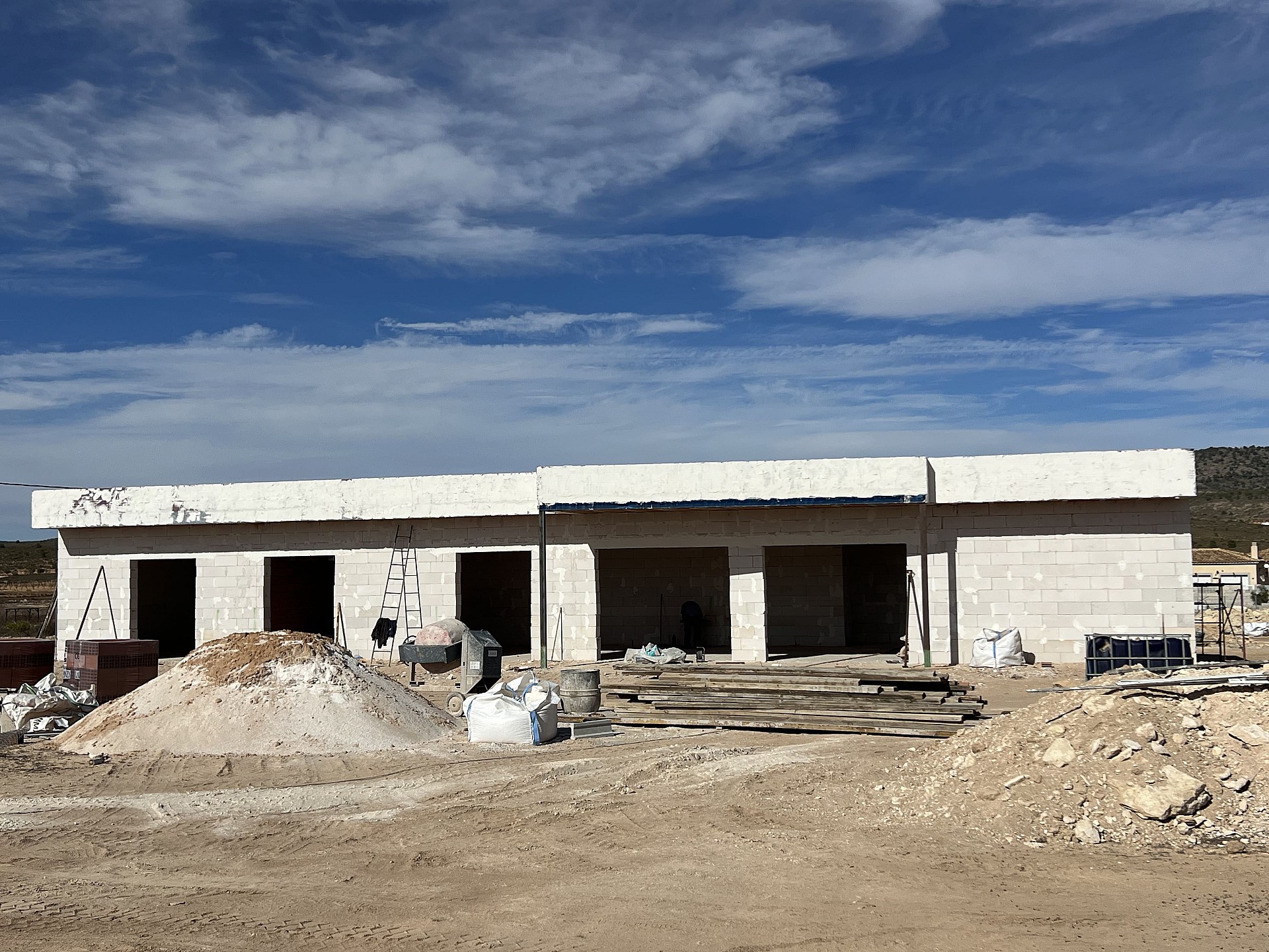 Villa in Pinoso - Immo de Bisschop