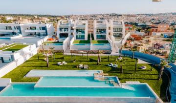 Oceanic Luxury Apartments - Medvilla Spanje