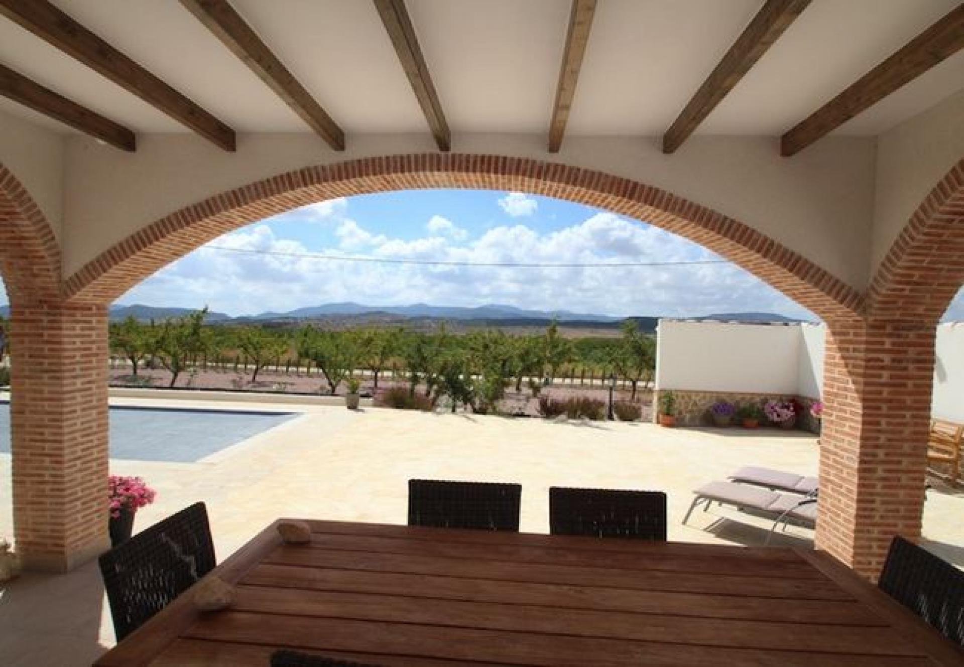 Off-plan nieuwbouw villa te bouwen in Costa Blanca in Medvilla Spanje
