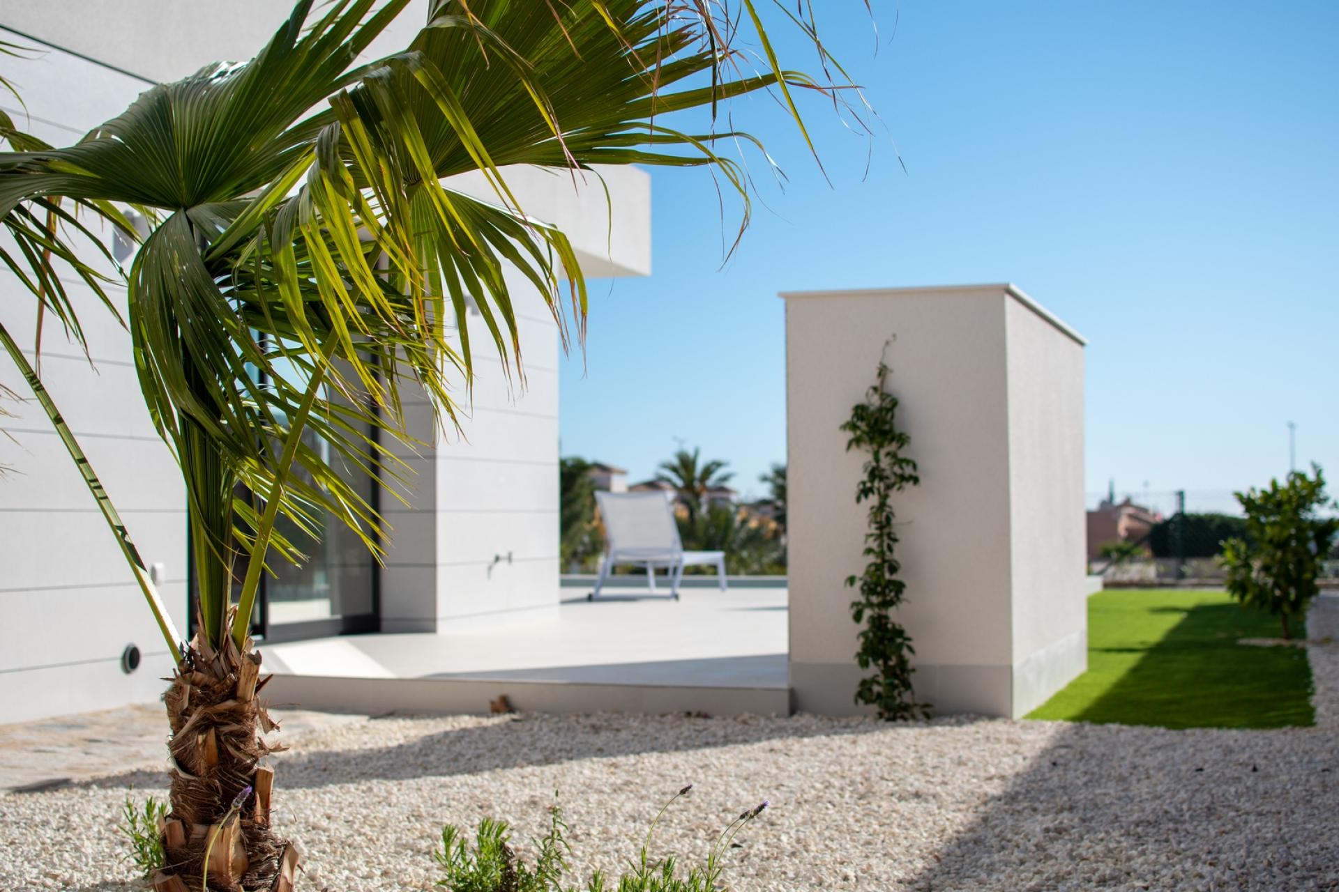 Alleenstaande nieuwbouw Villa in Los Montesinos in Medvilla Spanje