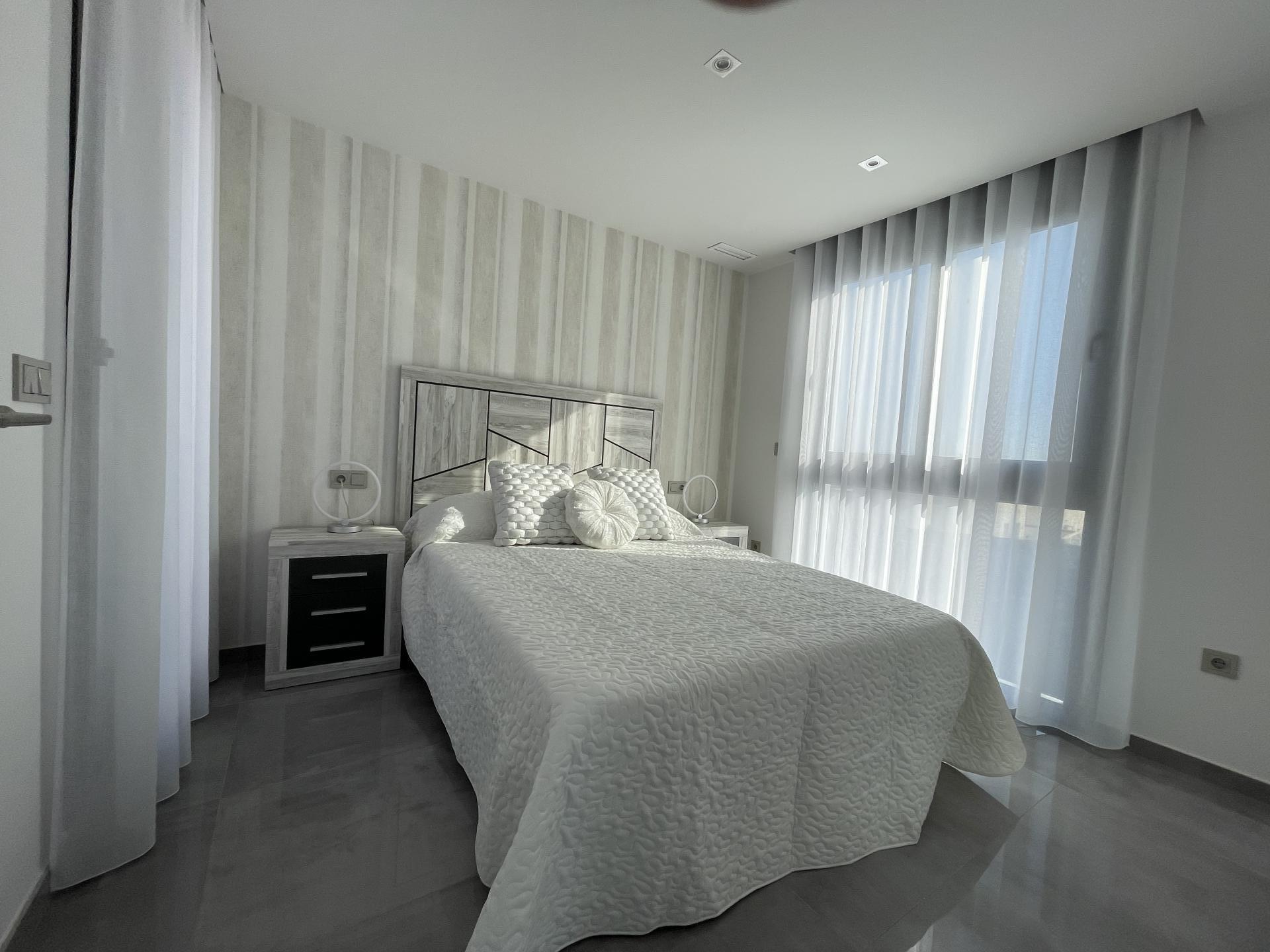 3 slaapkamer Villa in Torrevieja - Nieuwbouw in Medvilla Spanje