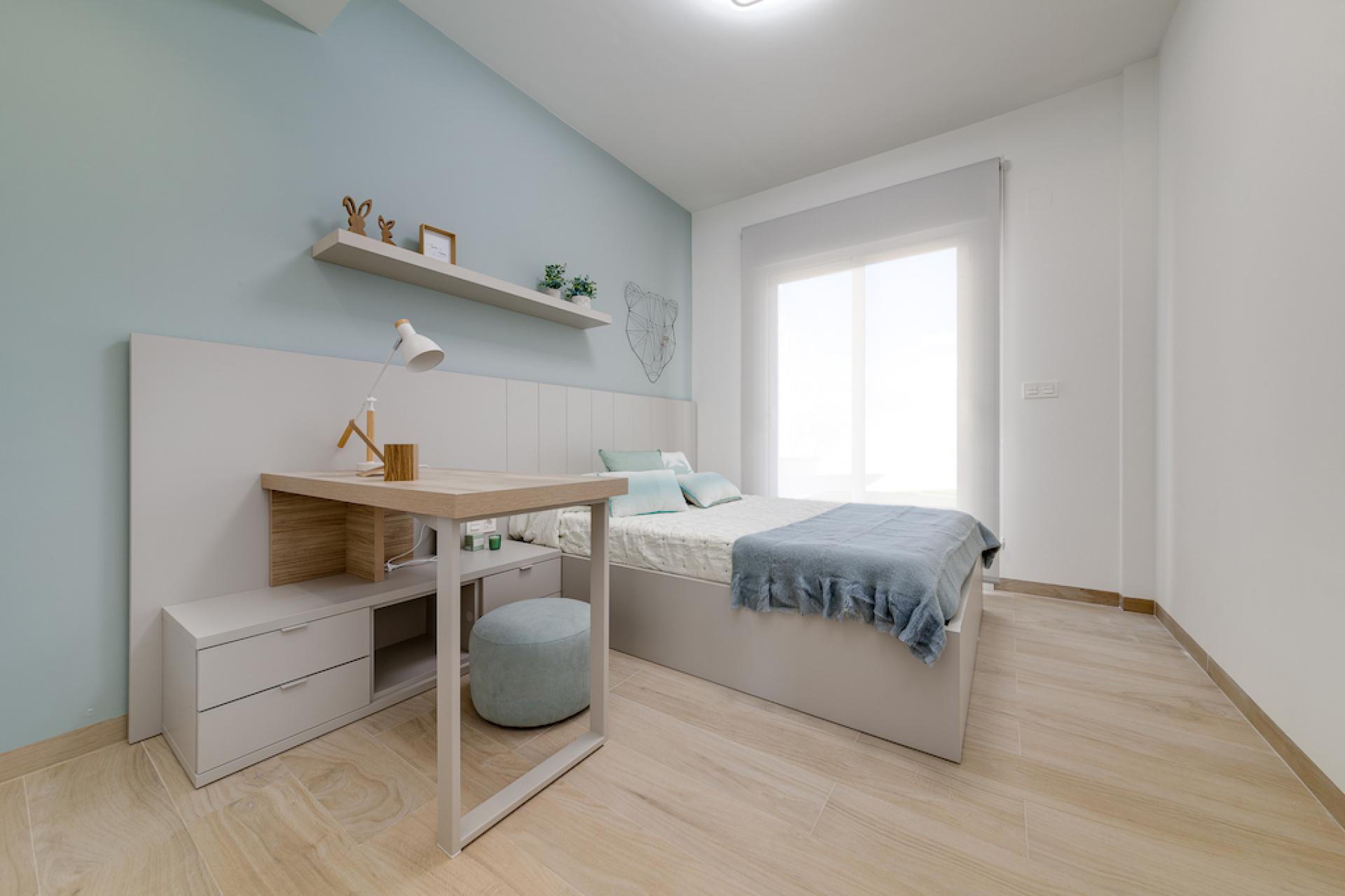 2 !bedroom Appartement met terras ! EN El Raso - Nieuwbouw in Medvilla Spanje