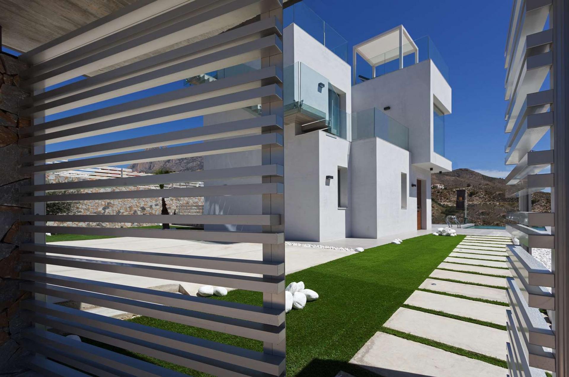 Luxe villa met zeezicht in Balcon de Finestrat - Benidorm in Medvilla Spanje