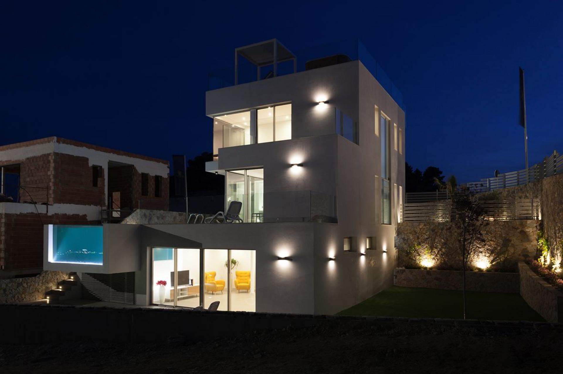 Luxe villa met zeezicht in Balcon de Finestrat - Benidorm in Medvilla Spanje