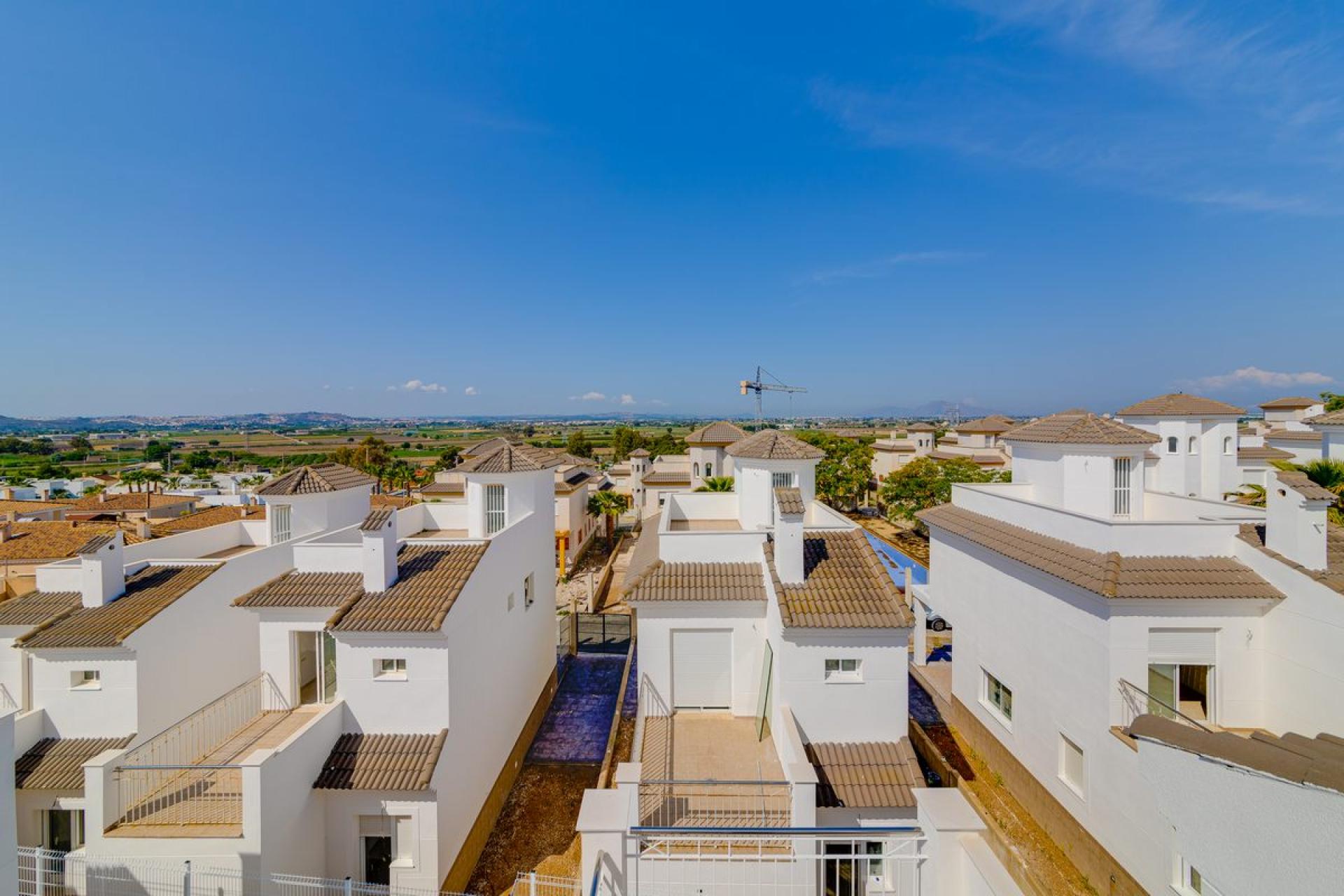 Vrijstaande villa's met 3 slaapkamers in San Fulgencio, Alicante in Medvilla Spanje